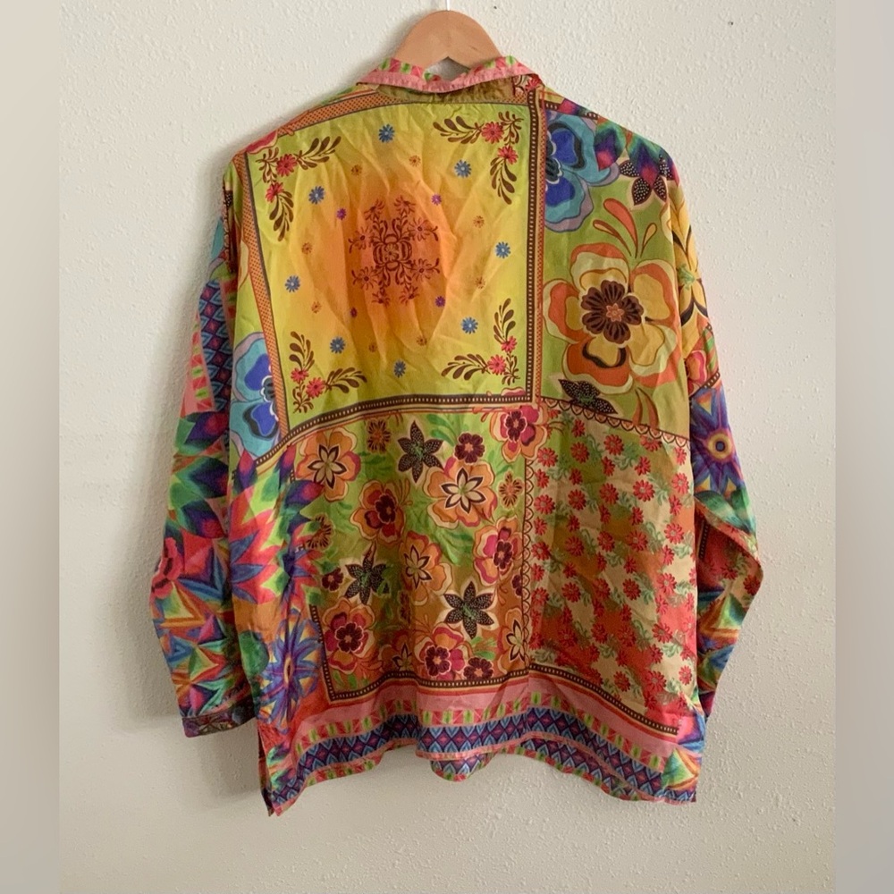 Johnny Was Slim Audrey Button Down Shirt - Picture 5 of 7